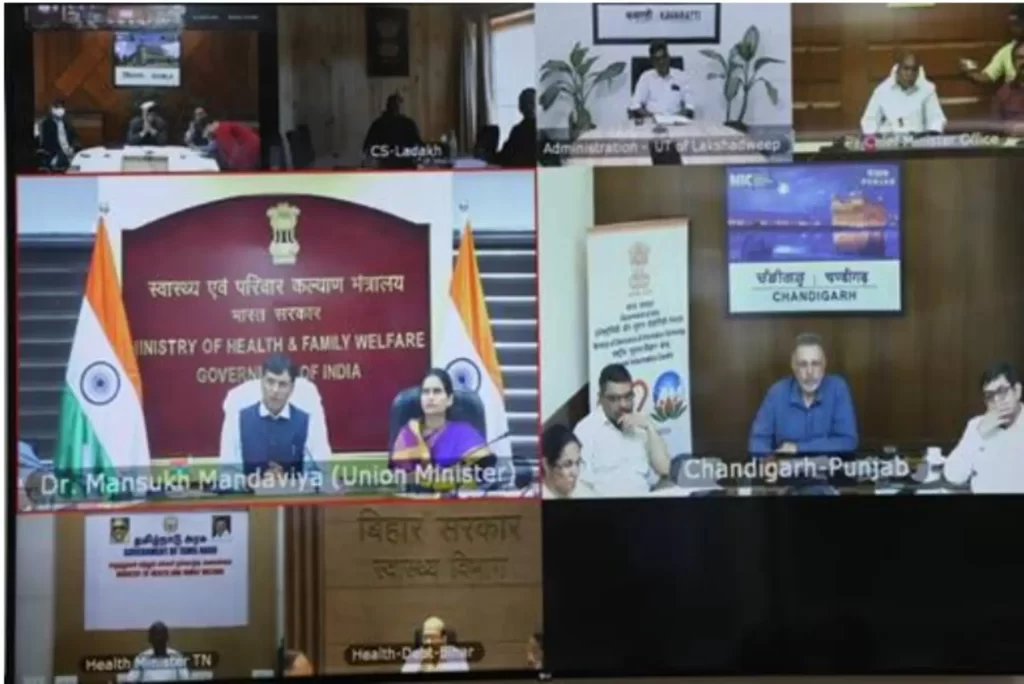 Dr. Mansukh Mandaviya reviews Public Health Preparedness for management of COVID-19 and COVID-19 Vaccination progress with States