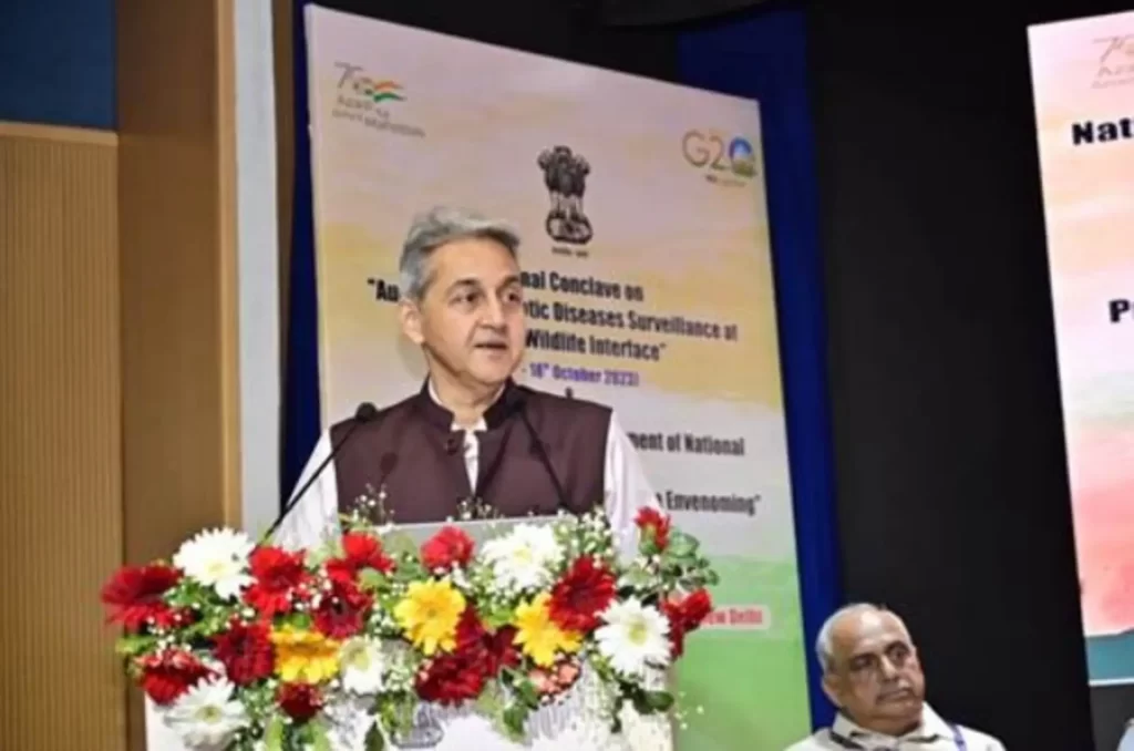 Union Health Secretary Shri Sudhansh Pant delivers keynote address at National Conclave on “Augmented Zoonotic Diseases Surveillance at Human – Wildlife Interface” & National Conclave for Endorsement of “National Action Plan for Prevention and Control of Snakebite Envenoming” to Stakeholders