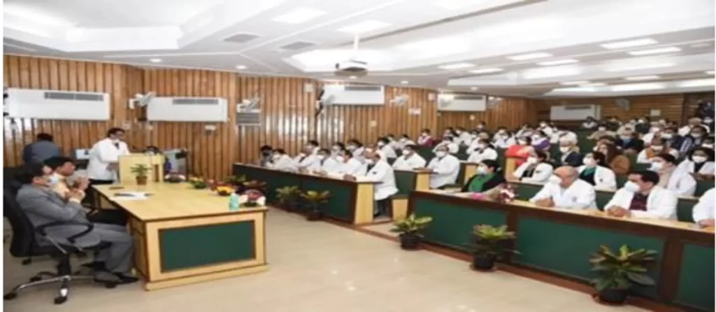 Union Health Ministry engages with States/UTs to review status of operationalisation of Tele-consultation services at AB-Health &Wellness Centres and prompt utilisation of ECRP funds-2